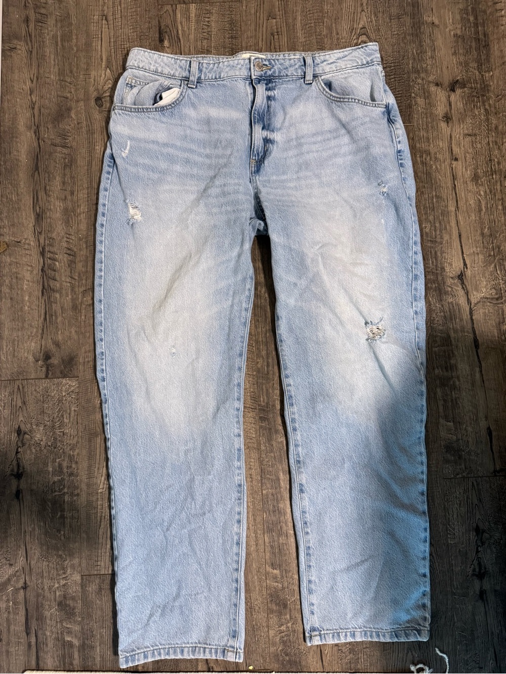 Cotton On Light Wash Straight Leg Jeans – Distressed Denim Size 34